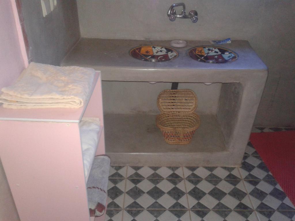 Auberge Le Jardin De La Source Ait Ben Ali Phòng bức ảnh