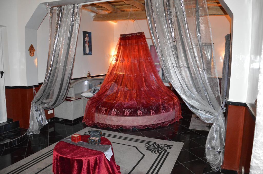 Auberge Le Jardin De La Source Ait Ben Ali Ngoại thất bức ảnh
